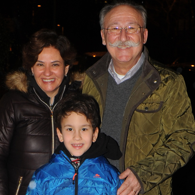 "Ailece yemek yedik"