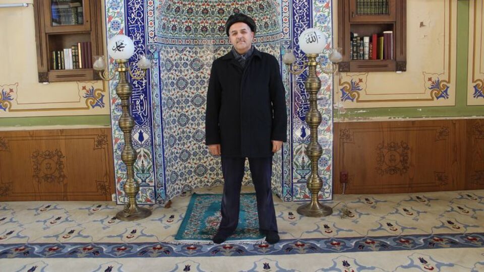 İmamdan evsizlere 7/24 hizmet!