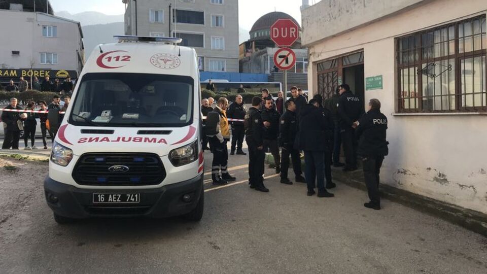 Tartıştığı babasını öldürdü!