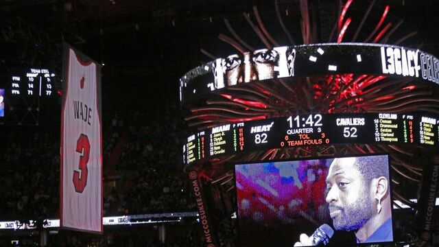 Dwyane Wade'in forması emekli edildi