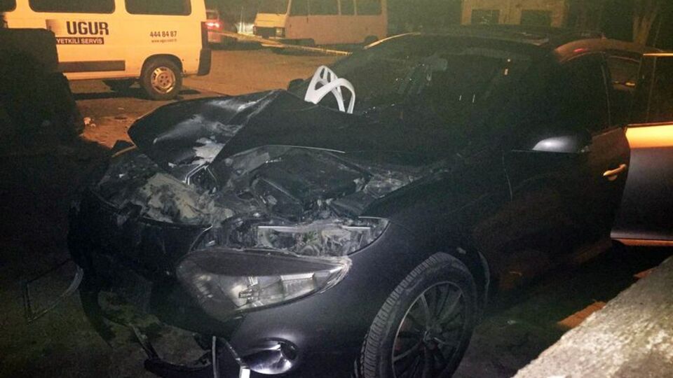 Otomobil ile motosiklet çarpıştı: 1 ölü