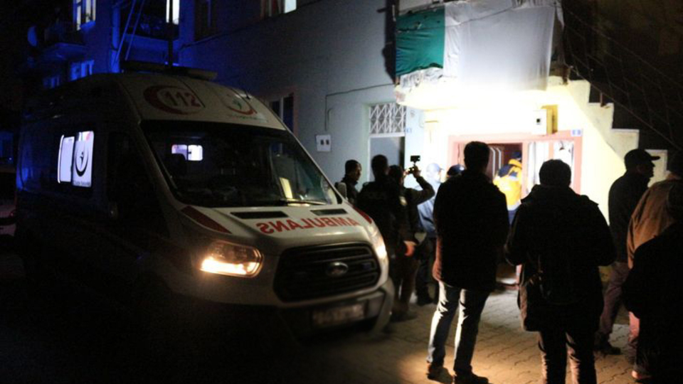 Yaşlı adam evinde ölü bulundu