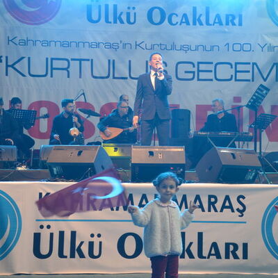 Kavgaya karşı İstiklal Marşı!