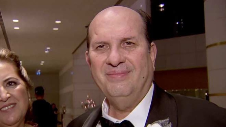 Özer Sezer Susesi kimdir?