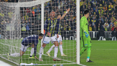 Fenerbahçe 4 haftada çöktü