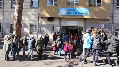 Artvin'deki iki okul boşaltılacak!