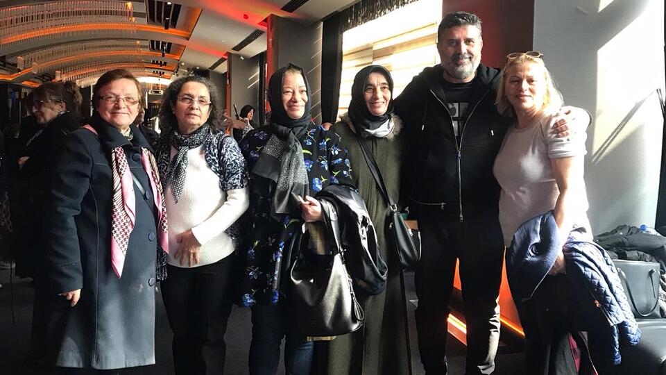 İlk deneyimin göz yaşları