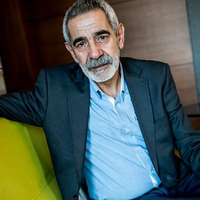 "Her Anneler Günü'nde karımdan özür dilerim"