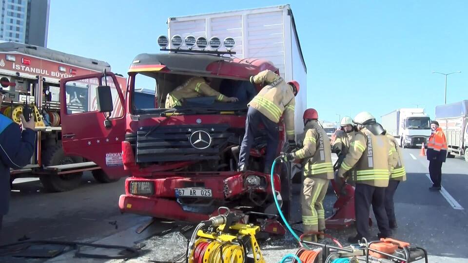 TEM Otoyolu'nda zincirleme kaza!