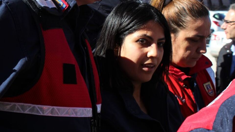 "Sürpriz gözlerini kapat!" Sonrası dehşet!