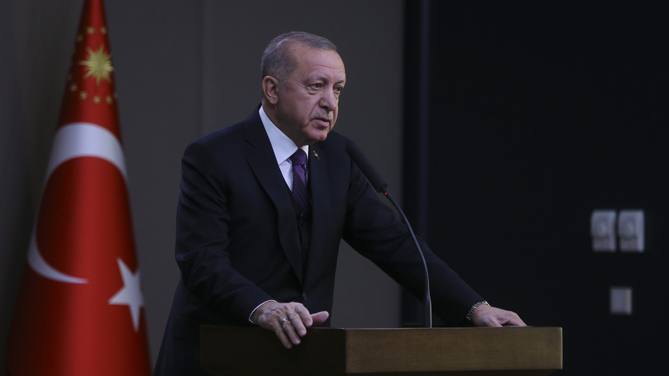 Cumhurbaşkanı Erdoğan'dan Azerbaycan dönüşü kritik açıklamalar