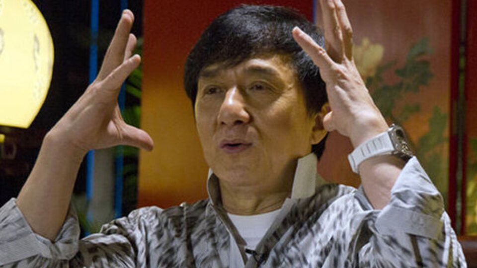 Jackie Chan'dan 'koronavirüs' açıklaması