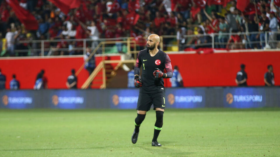 Karius'un yerine Sinan Bolat!