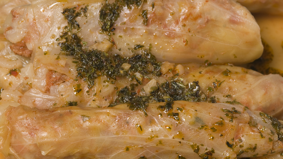 Beyaz lahana sarması nasıl yapılır?