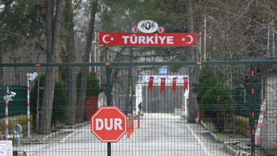 Göçmenlere Avrupa kapıları açıldı! Sınırdalar...