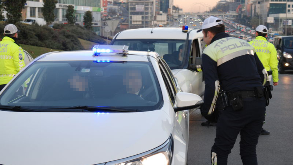'Çakar'da yeni hamle! 'Senin sesin nerede?'