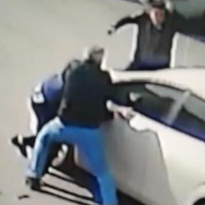 Güpe gündüz gasp dehşeti!