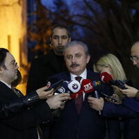 Şentop: Dualarımız askerlerimizle