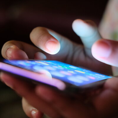 Telefonunuz sizi dinliyor mu?