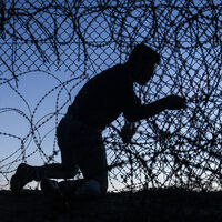 Yunan askeri Suriyeli göçmeni vurarak öldürdü!