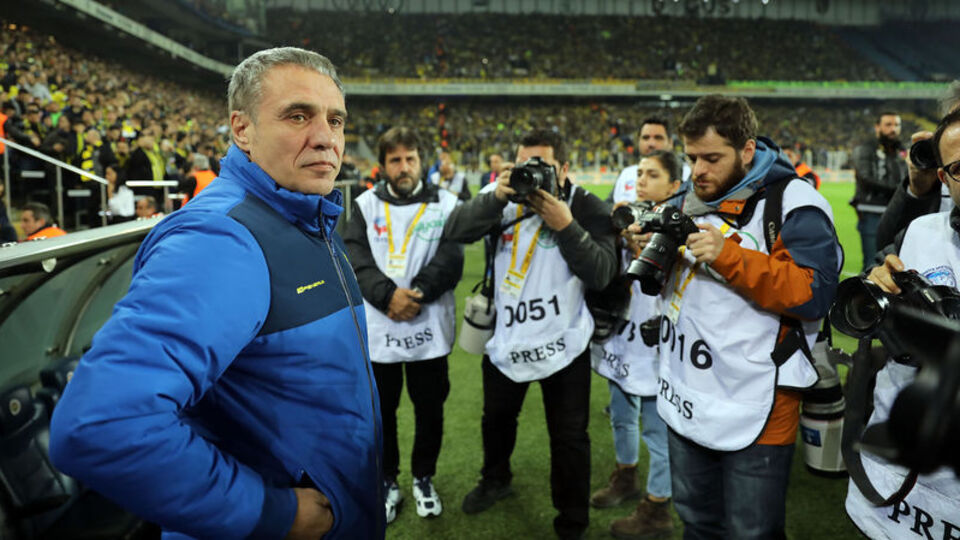 Süper Lig'e hoca dayanmıyor!