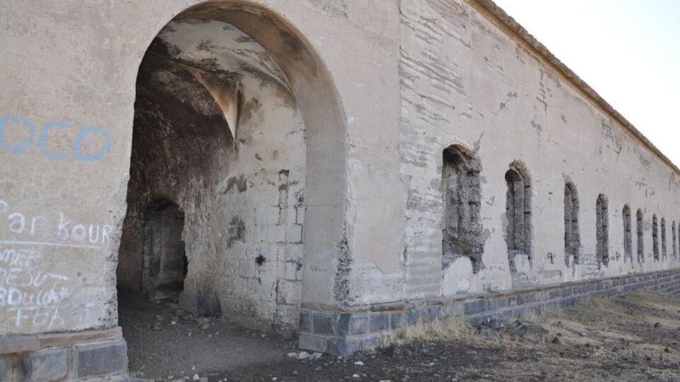 Birer birer kayboluyor