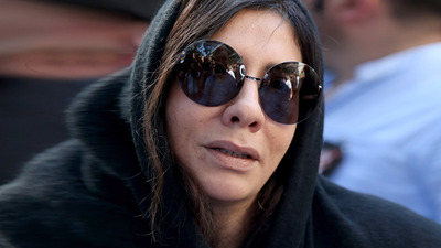 "Günlerdir gülmeye utanır oldum"