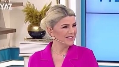 Nuray Sayarı kimdir?