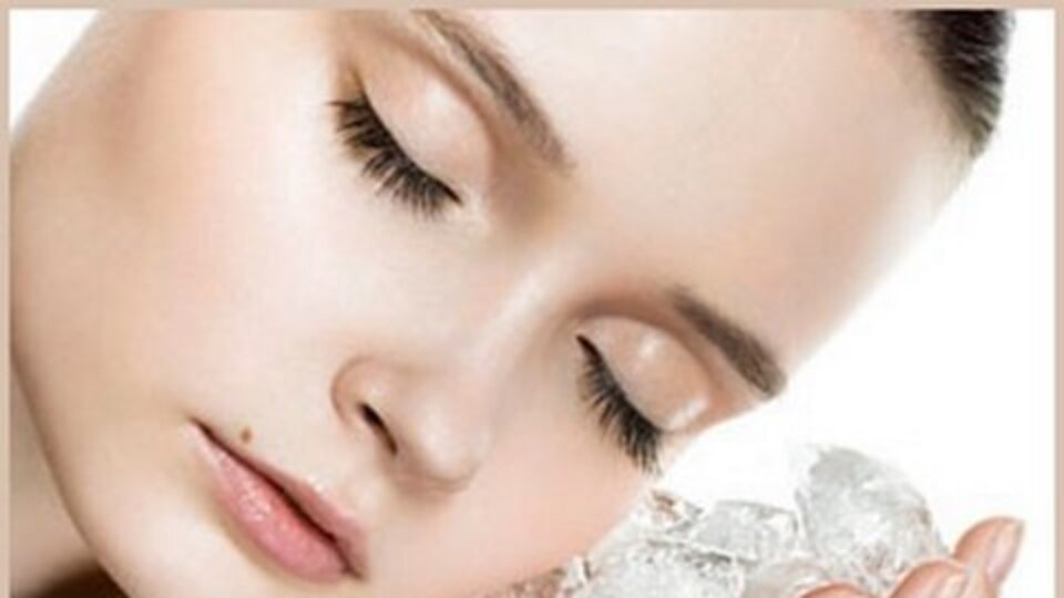 Göz altı morlukları nasıl geçer?