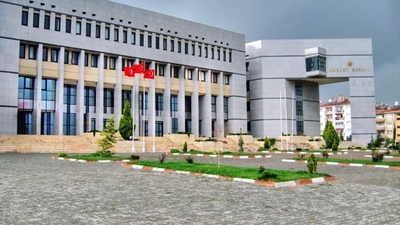 Adliye açılış ve kapanış saatleri 2020