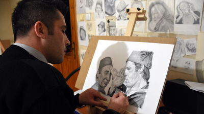 Tesadüfen keşfetti... Sergi açacak