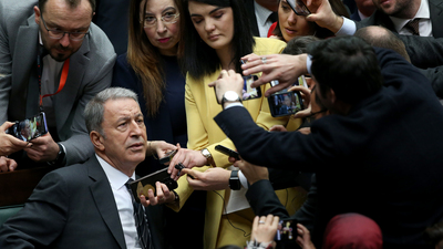 Erdoğan-Putin zirvesi öncesi Akar'dan net mesaj!