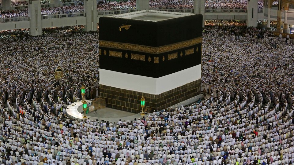 Suudi Arabistan'dan bir umre yasağı daha!