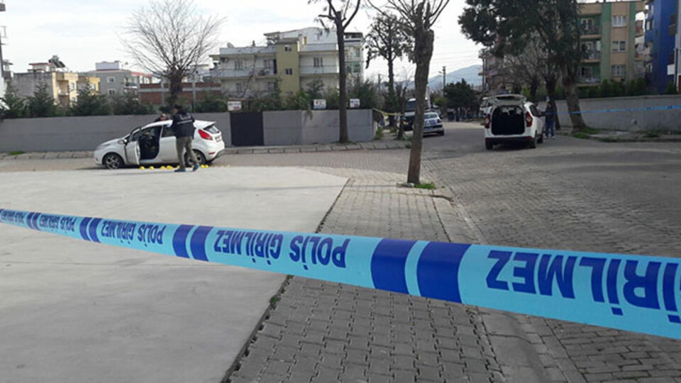 Polis memuru, sevgilisini öldürdü!