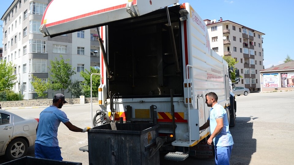 Bebeğini çöpe atan anne hakkında flaş gelişme!