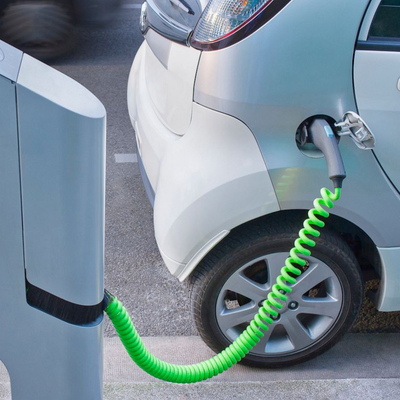 "Elektrikli şarj istasyonları zorunlu olacak"