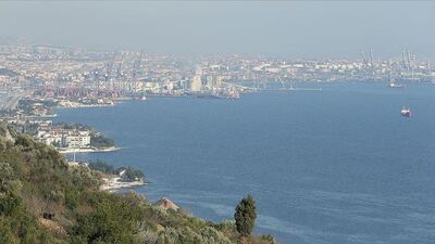 Kocaeli'den "dünyanın yükü" taşınıyor