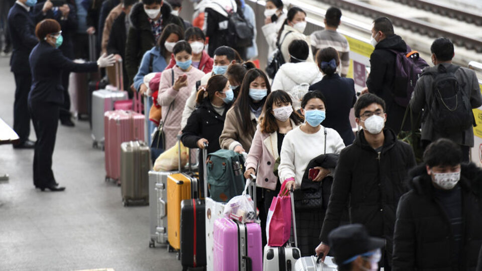 Koronavirüs mutasyona uğruyor! Dünyayı vuruyor!