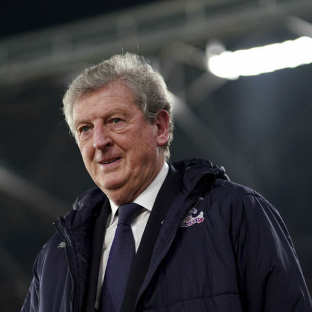 Palace, Hodgson'ın sözleşmesini uzattı