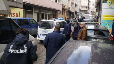 Eşini, kızını bir esnafı vurdu! Dehşet saçtı!