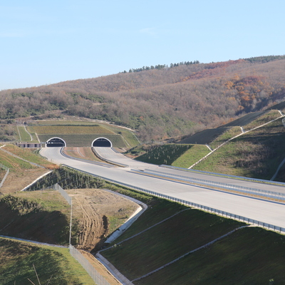 Pazartesi gece yarısı açılıyor!