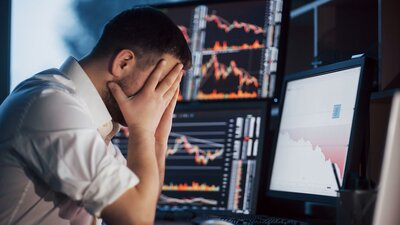 Korku 12 yılın zirvesinde: Altına hücum başladı