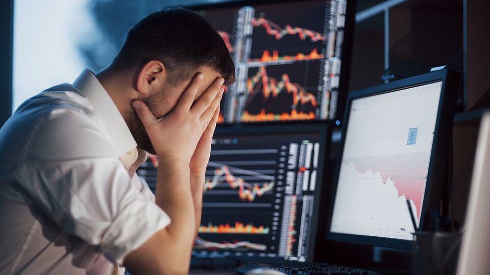 Korku 12 yılın zirvesinde: Altına hücum başladı