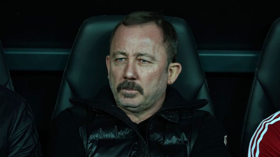 Sergen Yalçın sarı kart gördü