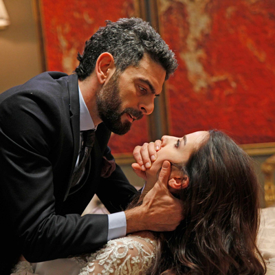 Dizi film yapımcılarına çağrı! Roller değiştirilsin