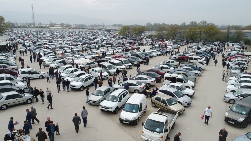 Otomotiv pazarı toparlanmaya başladı