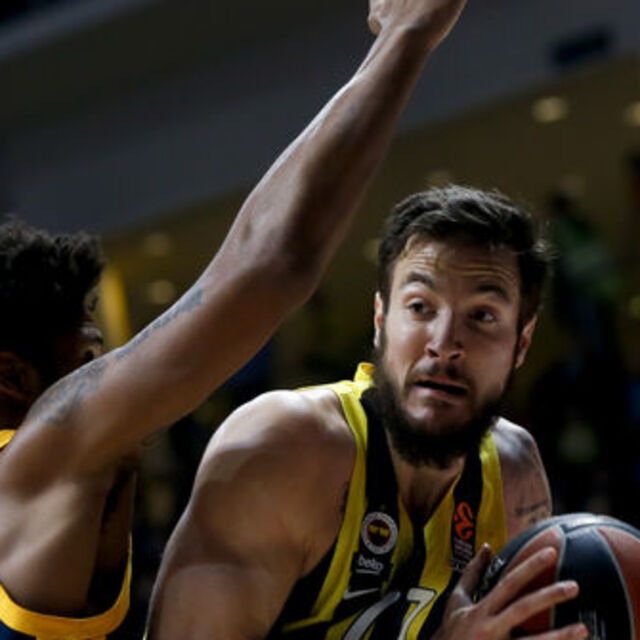 Fenerbahçe Beko deplasmanda kayıp
