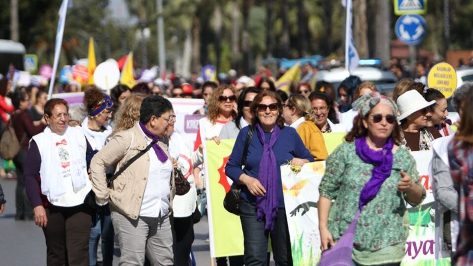 Kadınlar Günü önemi ve tarihçesi nedir?