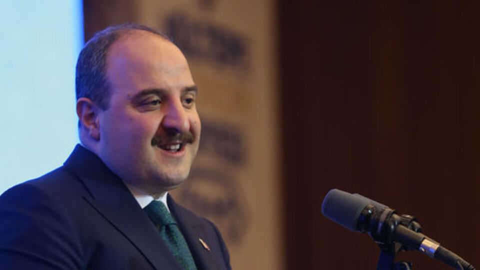 İş adamı yerine iş insanı teklifi