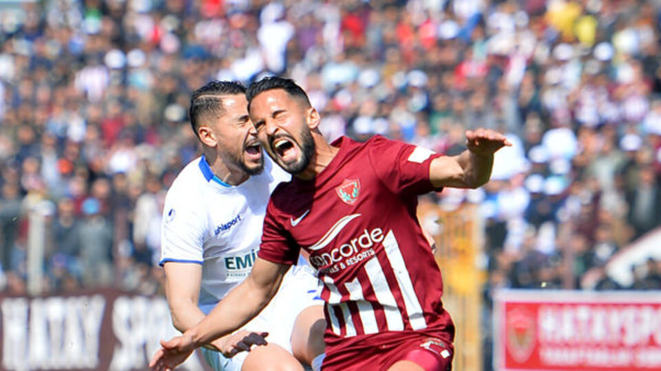 Zirve maçında kazanan yok!